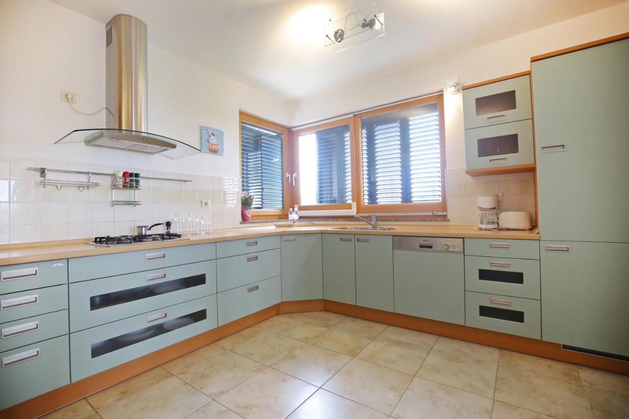 Vikendica House With A Swimming Pool - Diklo, - 15336